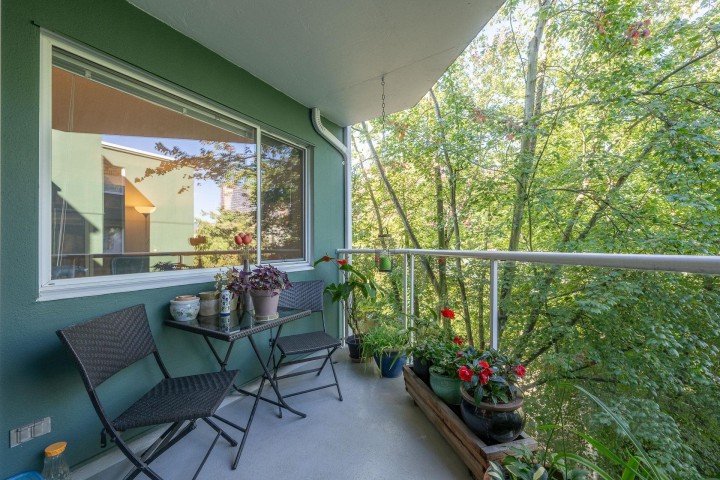 Photo 24 at 508 - 1508 Mariner Walk, False Creek, Vancouver West
