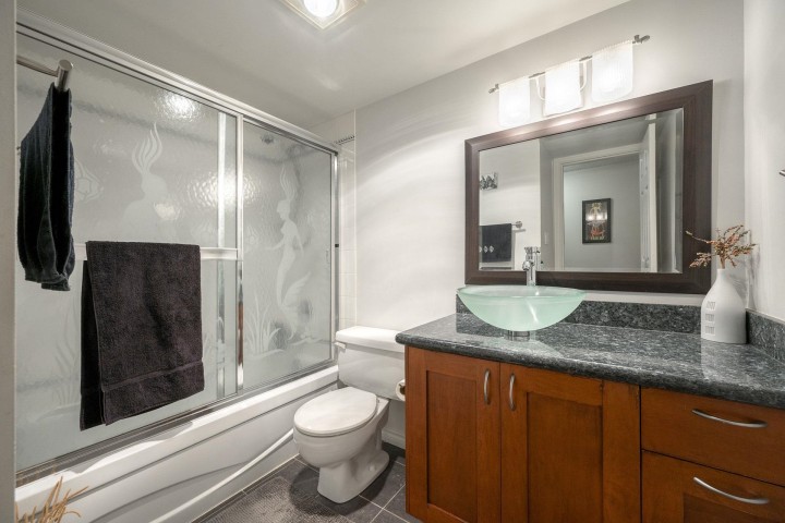 Photo 21 at 508 - 1508 Mariner Walk, False Creek, Vancouver West