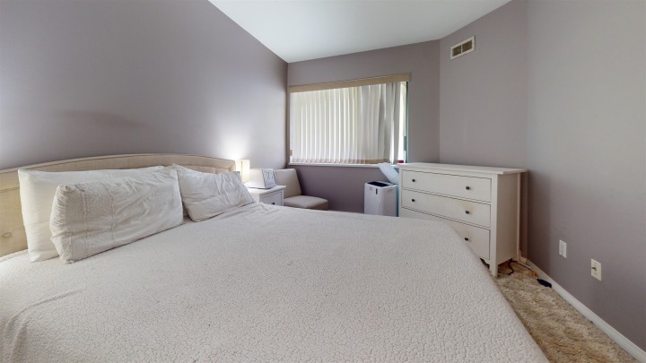 Photo 6 at 309 - 2677 E Broadway, Renfrew VE, Vancouver East
