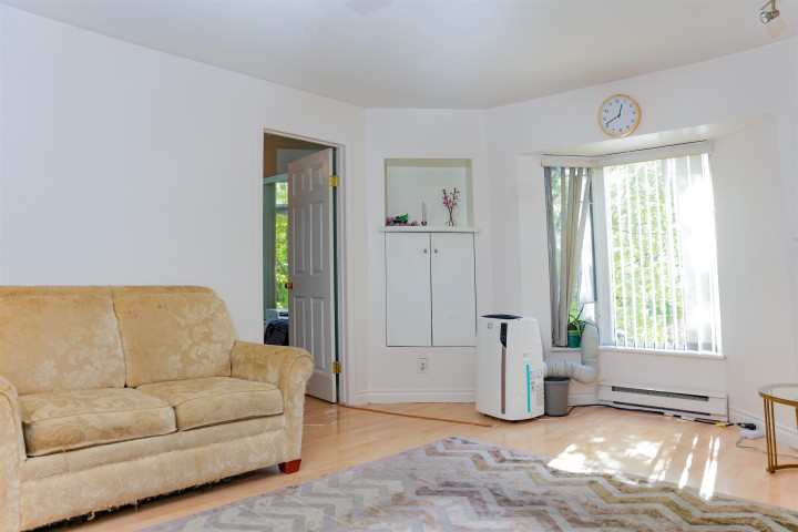 Photo 12 at 309 - 2677 E Broadway, Renfrew VE, Vancouver East