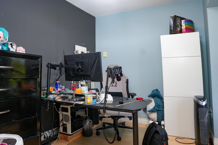 Photo 15 at 309 - 2677 E Broadway, Renfrew VE, Vancouver East