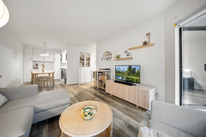 Photo 7 at 209 - 975 W 13th Avenue, Fairview VW, Vancouver West