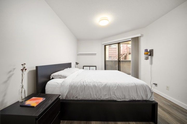 Photo 18 at 209 - 975 W 13th Avenue, Fairview VW, Vancouver West