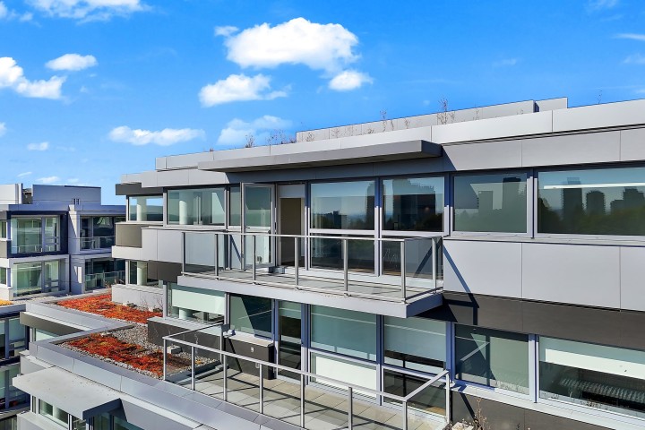 Photo 1 at 604 - 8080 Oak Street, Marpole, Vancouver West