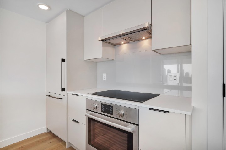 Photo 14 at 604 - 8080 Oak Street, Marpole, Vancouver West