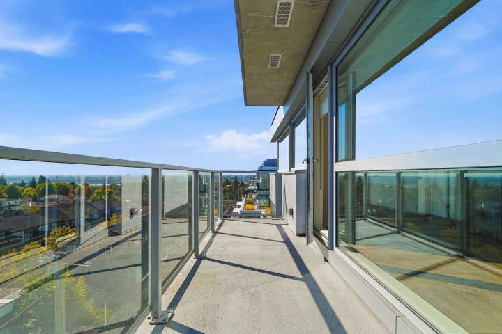 Photo 8 at 604 - 8080 Oak Street, Marpole, Vancouver West
