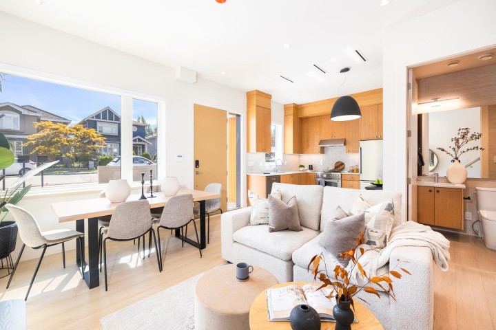 Photo 14 at 1 - 2995 Adanac Street, Renfrew VE, Vancouver East