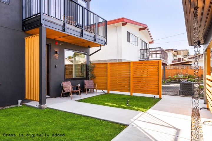 Photo 17 at 2 - 2995 Adanac Street, Renfrew VE, Vancouver East
