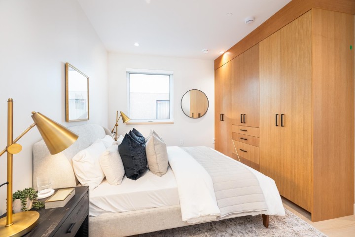 Photo 10 at 2 - 2995 Adanac Street, Renfrew VE, Vancouver East
