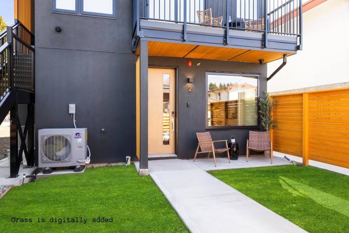 Photo 15 at 2 - 2995 Adanac Street, Renfrew VE, Vancouver East