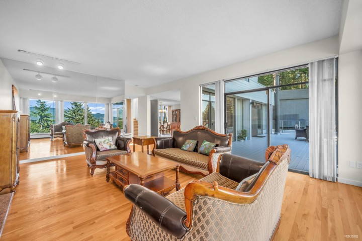 Photo 8 at 5317 Montiverdi Place, Caulfeild, West Vancouver