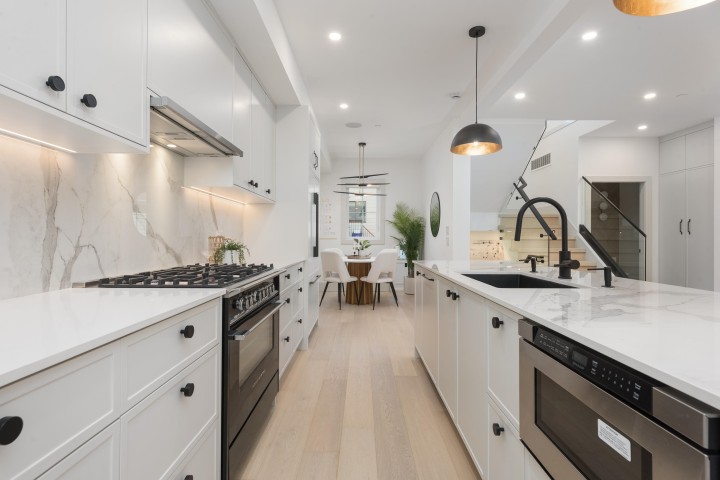 Photo 8 at 1 - 375 E 33rd Avenue, Main, Vancouver East