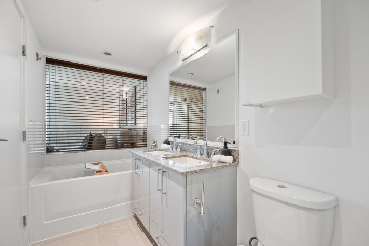 Photo 11 at 503 - 89 W 2nd Avenue, False Creek, Vancouver West
