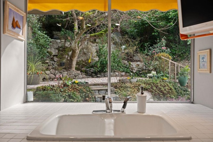 Photo 18 at 6035 Eagleridge Drive, Eagleridge, West Vancouver