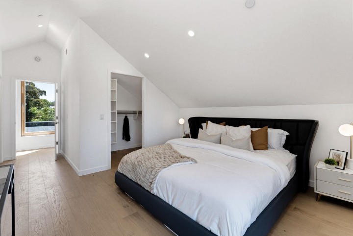 Photo 16 at 1 - 60 E 17th Avenue, Main, Vancouver East