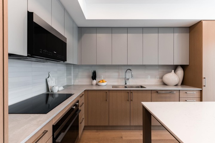 Photo 8 at 1 - 60 E 17th Avenue, Main, Vancouver East
