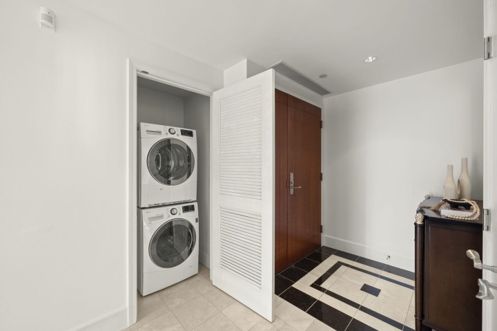 Photo 28 at 1503 - 323 Jervis Street, Coal Harbour, Vancouver West