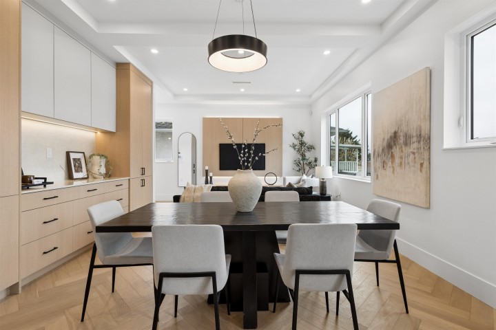 Photo 9 at 2 - 3637 E 46th Avenue, Killarney VE, Vancouver East