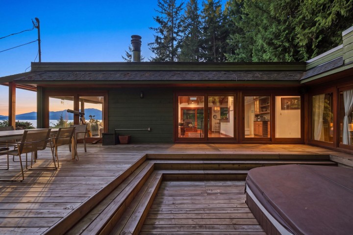 Photo 13 at 505 Upper Bayview Road, Lions Bay, West Vancouver