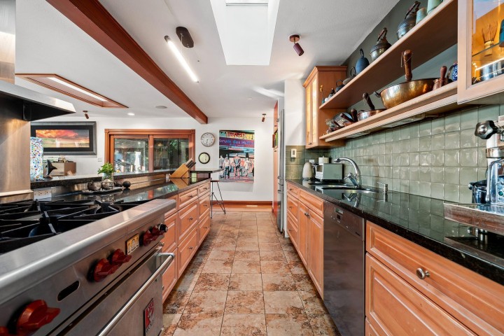 Photo 22 at 505 Upper Bayview Road, Lions Bay, West Vancouver