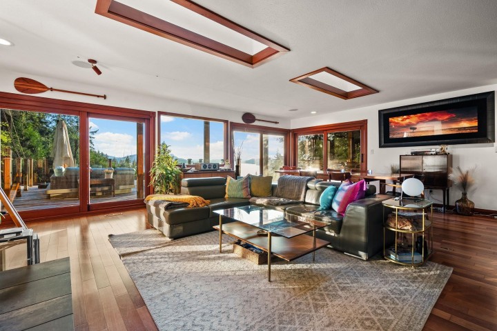 Photo 18 at 505 Upper Bayview Road, Lions Bay, West Vancouver