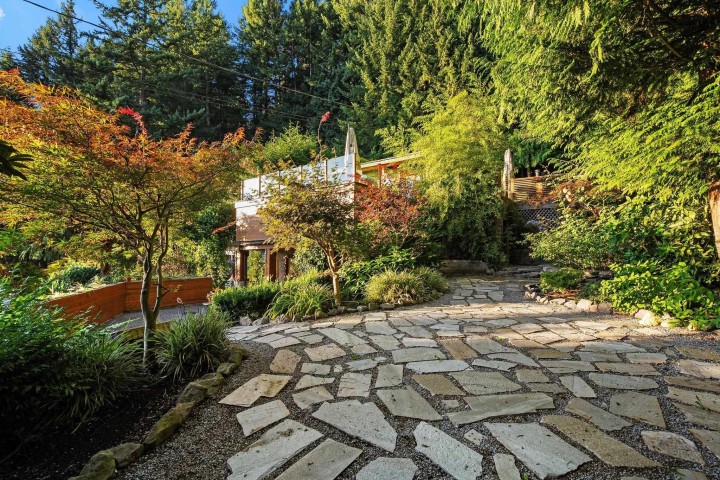 Photo 39 at 505 Upper Bayview Road, Lions Bay, West Vancouver