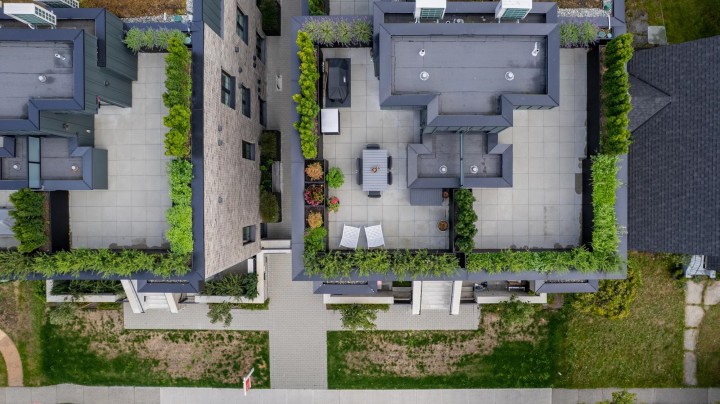 Photo 3 at 102 - 157 W King Edward, Cambie, Vancouver West