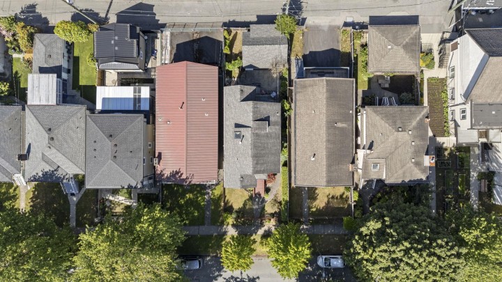 Photo 32 at 5743 St. Margarets Street, Killarney VE, Vancouver East