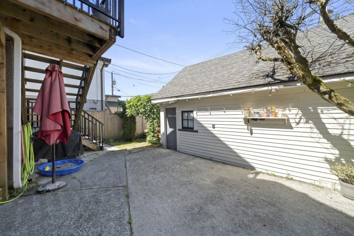 Photo 29 at 5743 St. Margarets Street, Killarney VE, Vancouver East
