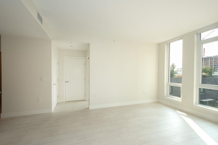 Photo 11 at 462 - 8575 Rivergrass Drive, South Marine, Vancouver East