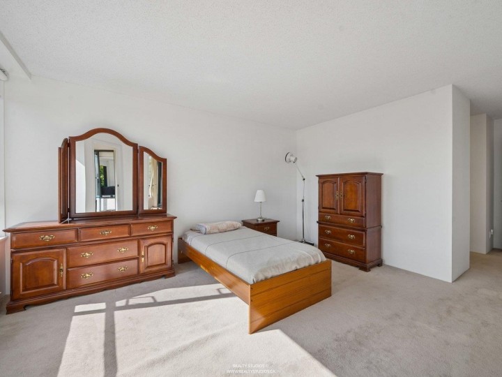 Photo 26 at 302 - 2189 W 42nd Avenue, Kerrisdale, Vancouver West
