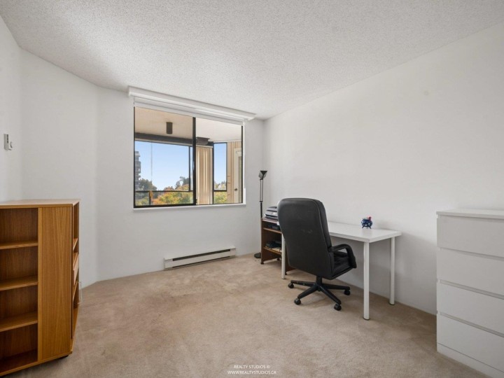 Photo 37 at 302 - 2189 W 42nd Avenue, Kerrisdale, Vancouver West