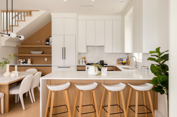 Photo 6 at 1 - 3645 Dundas Street, Hastings Sunrise, Vancouver East
