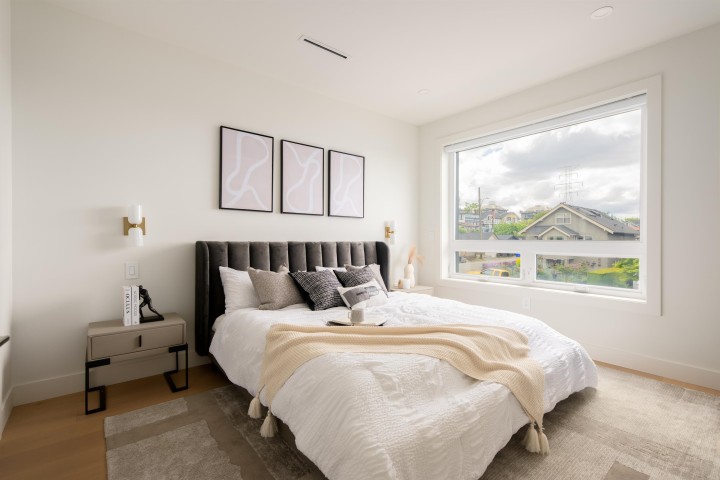 Photo 13 at 1 - 3645 Dundas Street, Hastings Sunrise, Vancouver East