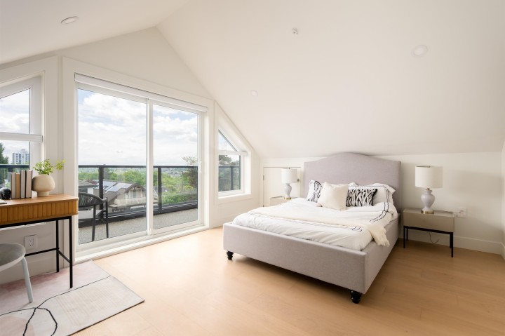 Photo 21 at 1 - 3645 Dundas Street, Hastings Sunrise, Vancouver East