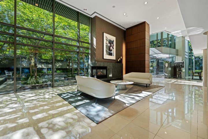 Photo 35 at 902 - 1650 Bayshore Drive, Coal Harbour, Vancouver West
