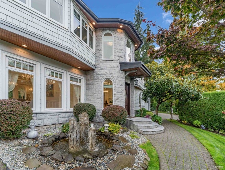 Photo 4 at 760 Burley Drive, Sentinel Hill, West Vancouver