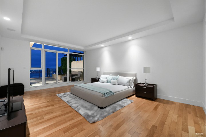 Photo 18 at 303 - 2245 Twin Creek Place, Whitby Estates, West Vancouver