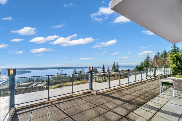 Photo 31 at 303 - 2245 Twin Creek Place, Whitby Estates, West Vancouver