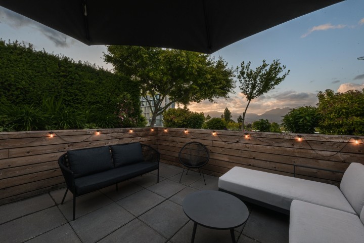 Photo 26 at 406 - 2508 Fraser Street, Mount Pleasant VE, Vancouver East