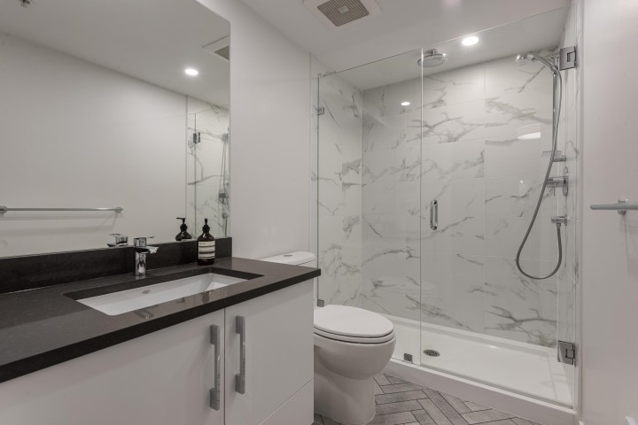 Photo 21 at 406 - 2508 Fraser Street, Mount Pleasant VE, Vancouver East