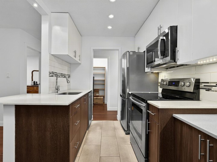 Photo 3 at 101 - 750 E 7th Avenue, Mount Pleasant VE, Vancouver East