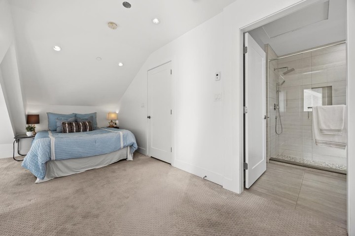 Photo 13 at 5440 Rhodes Street, Collingwood VE, Vancouver East