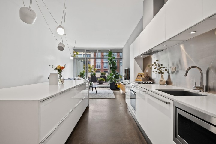 Photo 11 at 409 - 53 W Hastings Street, Downtown VW, Vancouver West