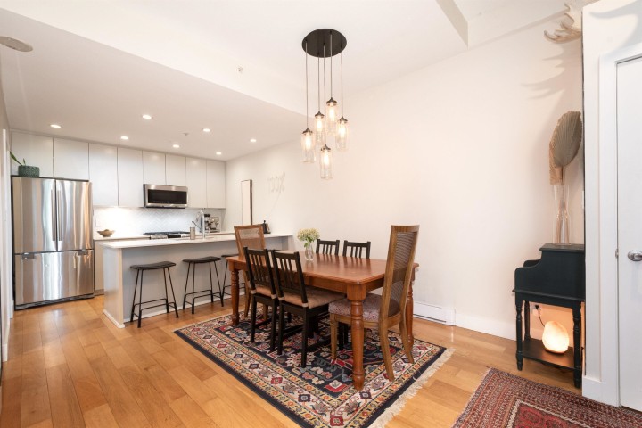 Photo 7 at 290 E 11th Avenue, Mount Pleasant VE, Vancouver East