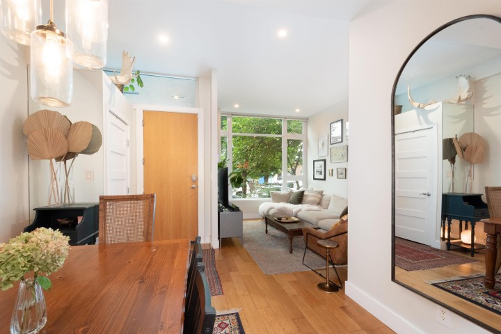 Photo 3 at 290 E 11th Avenue, Mount Pleasant VE, Vancouver East