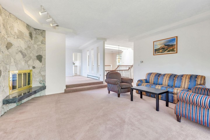 Photo 3 at 2718 W 19th Avenue, Arbutus, Vancouver West