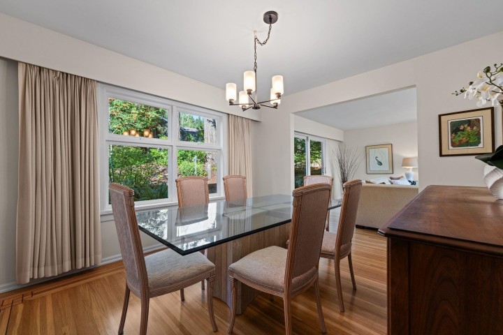Photo 6 at 3845 Southridge Avenue, Bayridge, West Vancouver