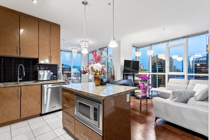 Photo 3 at 3303 - 1189 Melville Street, Coal Harbour, Vancouver West