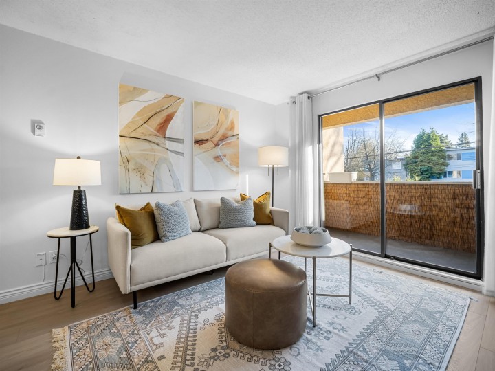Photo 5 at 313 - 975 E Broadway, Mount Pleasant VE, Vancouver East